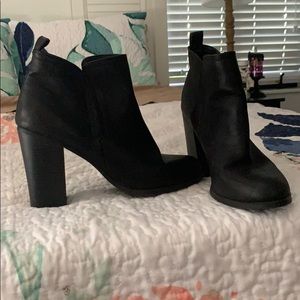 Black American rag booties